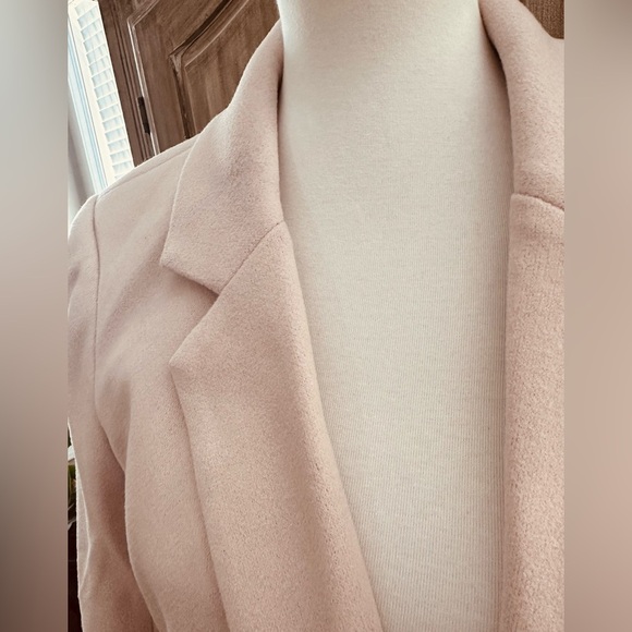 Classy Beige Coat Andree by Unit NWT - Picture 11 of 13
